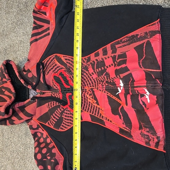 Sasquatch Vendida Mens Red& Black Graphic Hoodie Zip Full Sz Large - Picture 3 of 9